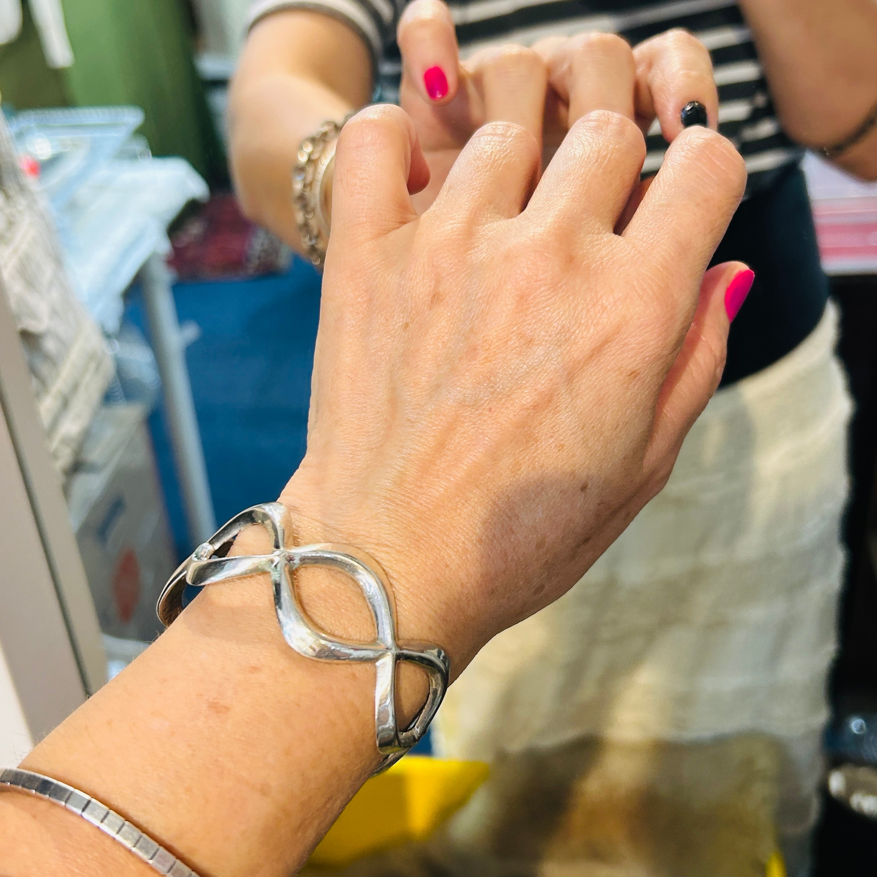 シルバー ダイヤ透かしカフバングル | Milo Antiques & Vintage