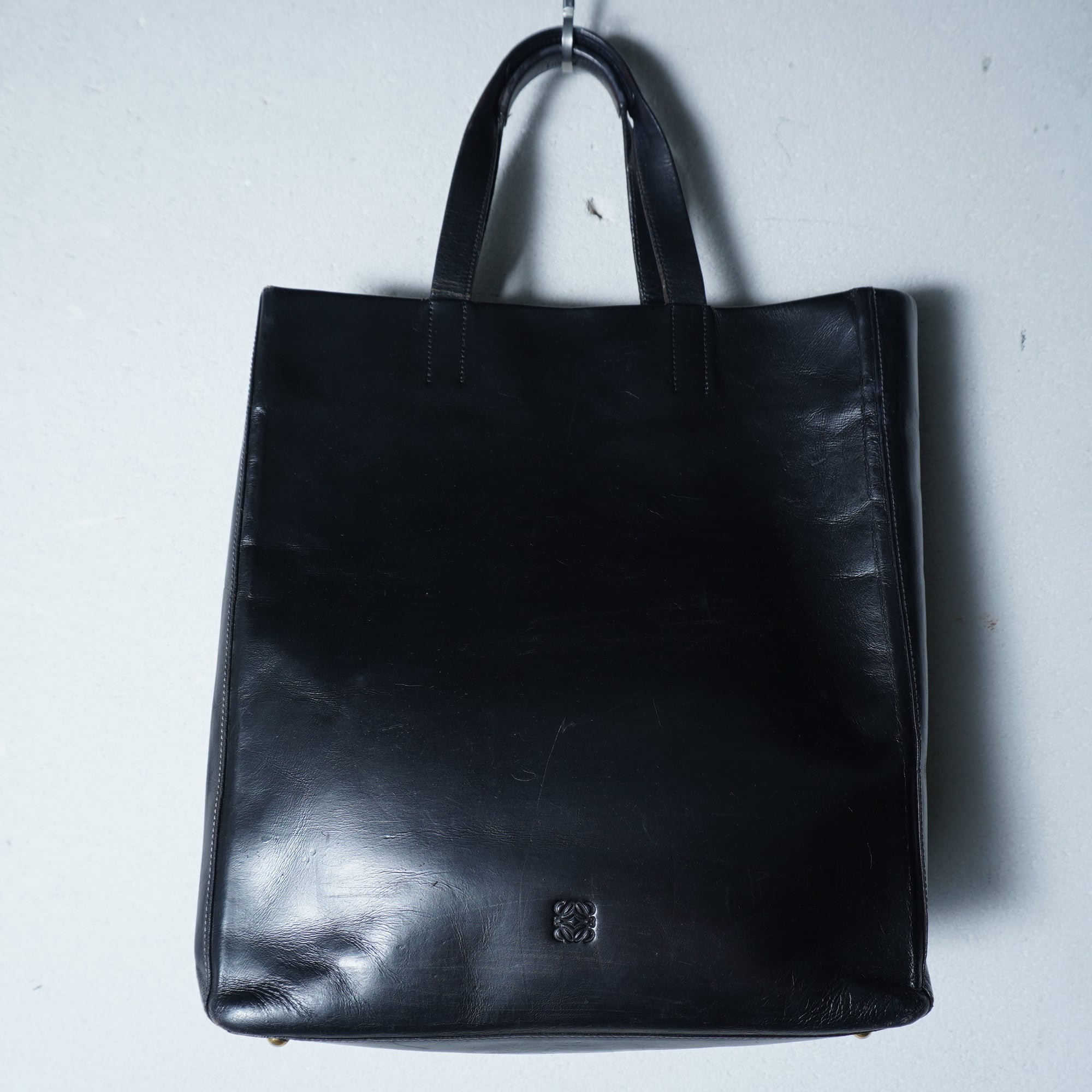 LOEWE】ロエベ アナグラムロゴレザートートバッグ black | ブランド