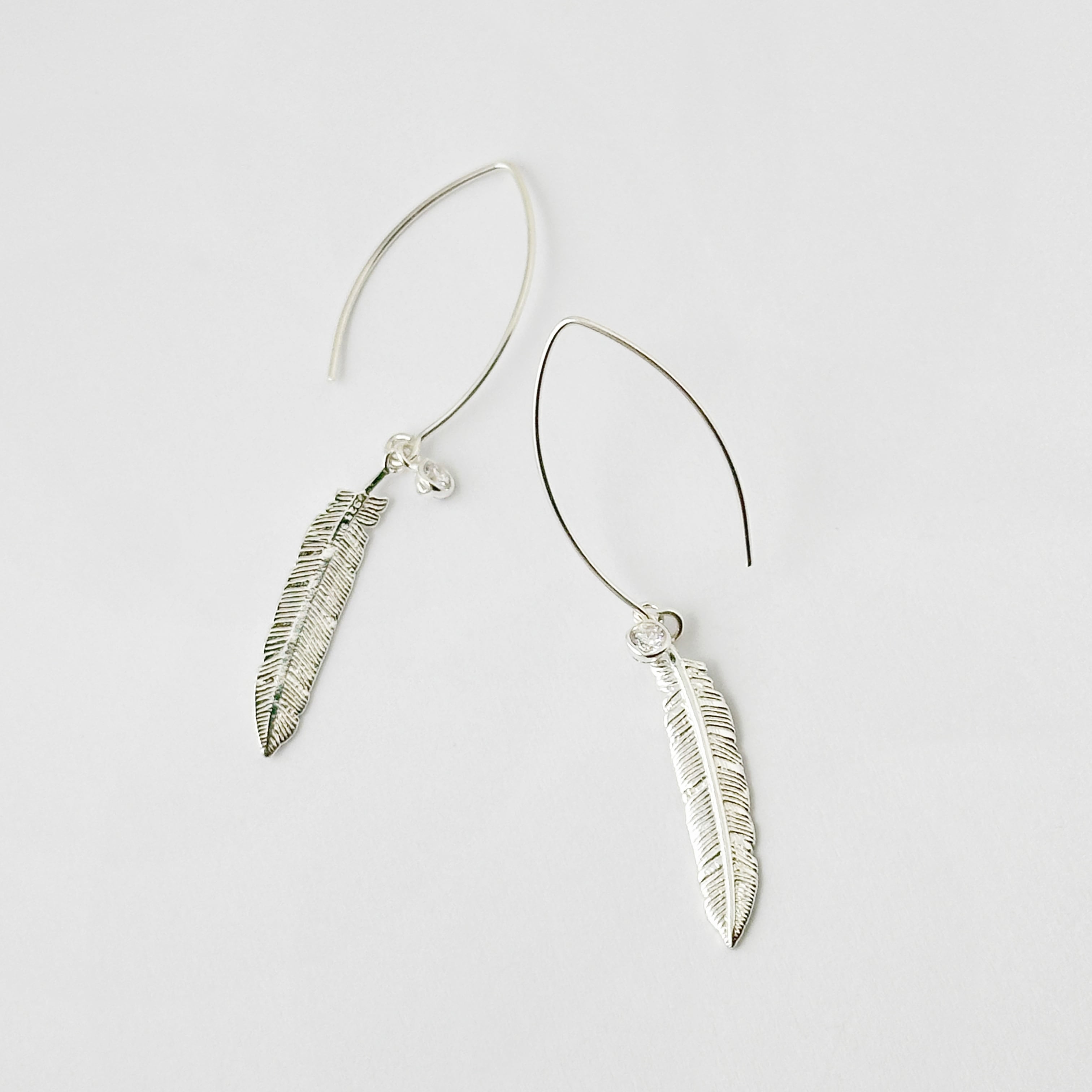 Lagoon Original ジルコニア フェザー ロングフック ピアス 羽 鳥 イーグル