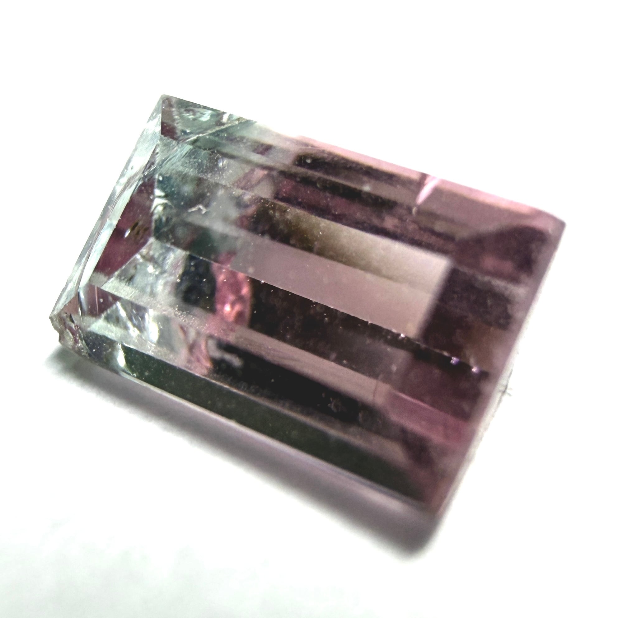 A608 天然バイカラートルマリン 0.890ct | Petal Gem