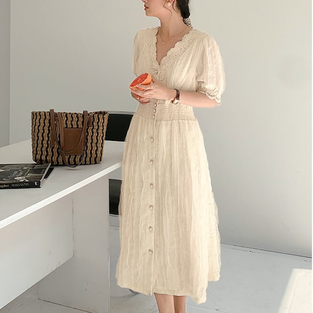 ワンピース レディース ロングワンピ レース パールボタン クラシカル パフスリーブ レトロ Vネック フェミニン 可愛い おしゃれ フェミニン デート お出かけ 春夏 旅行 アプリコット M/L