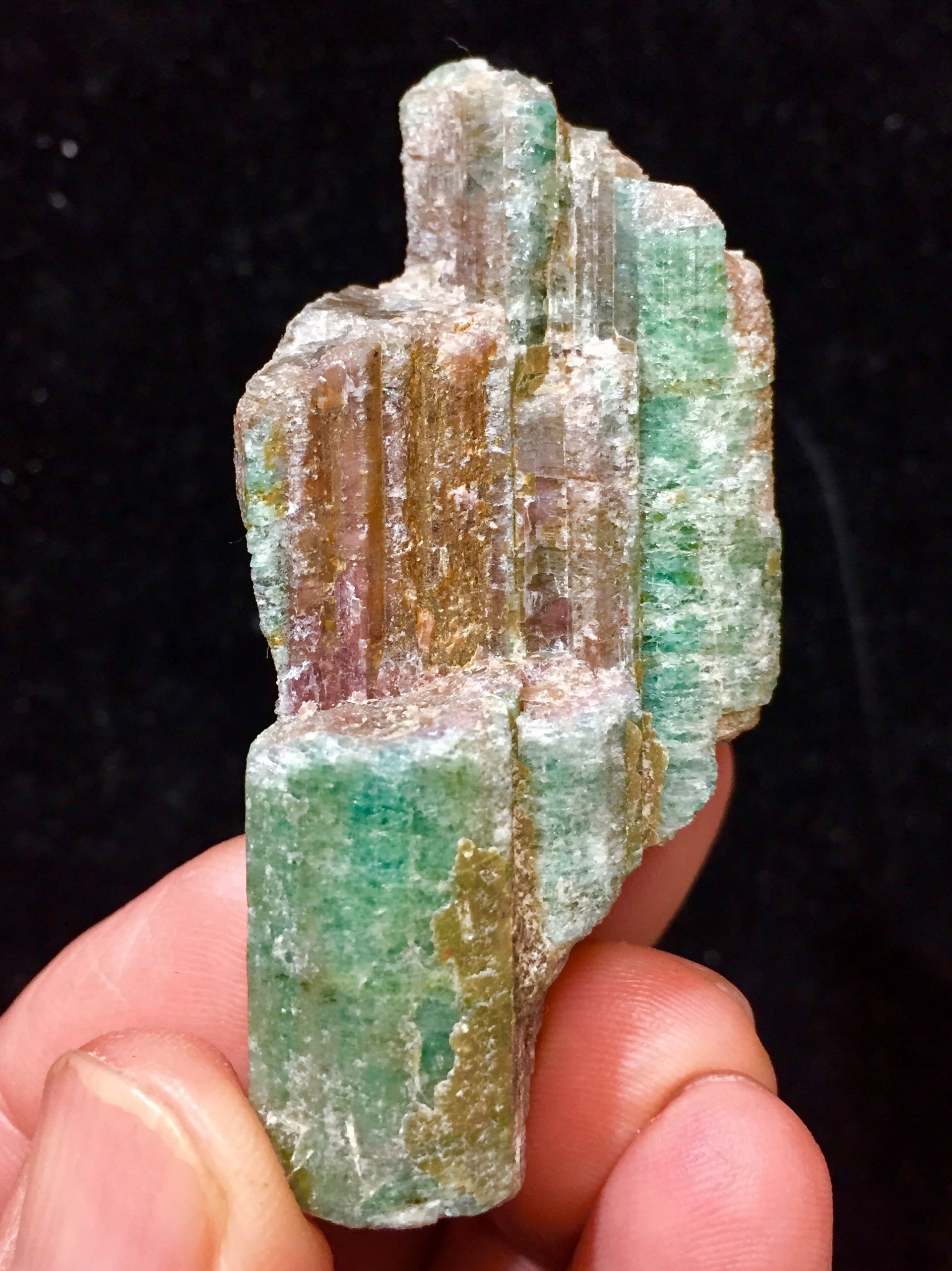 パライバトルマリン原石　天然石88,000 パライバトルマリン原石 天然石 88,000 【公式通販】