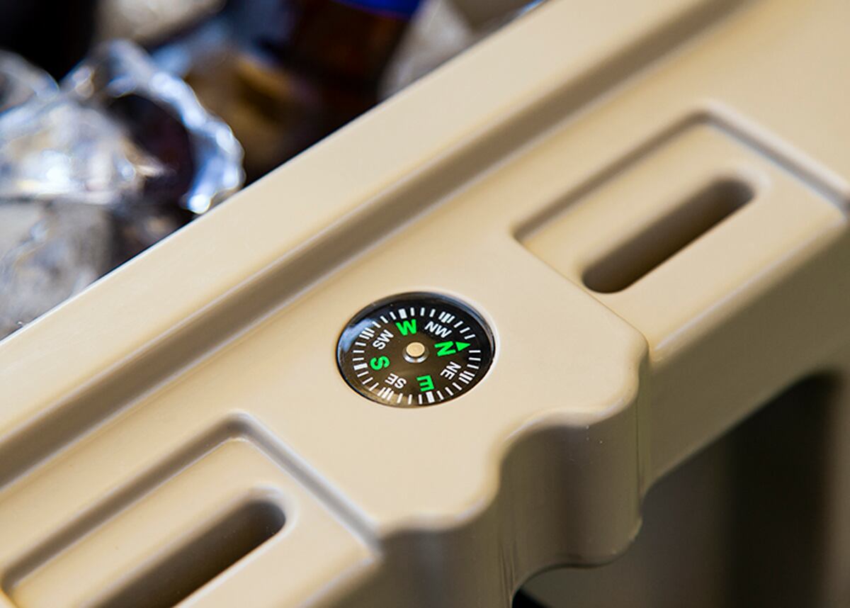pegoo Hard Cooler Box(クーラーボックス) 35QT SD | Pegoo | ペグー pegoo Hard Cooler Box(クーラーボックス) 35QT SD | Pegoo | ペグー