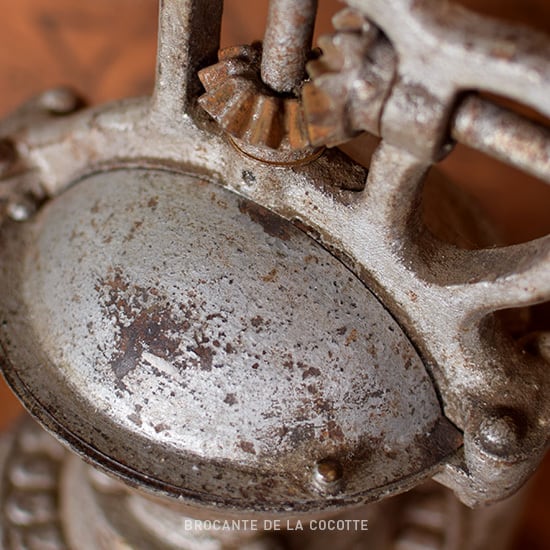 フランス PEUGEOT 鉄製コーヒーミル グラインダー | Brocante de La