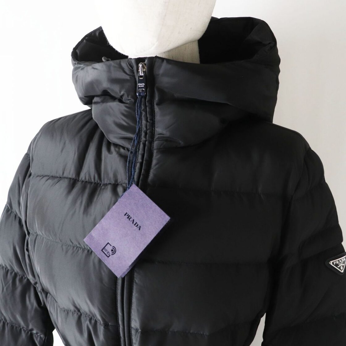 未使用品◎正規品 22年 PRADA プラダ レディース ロゴベルト フード 