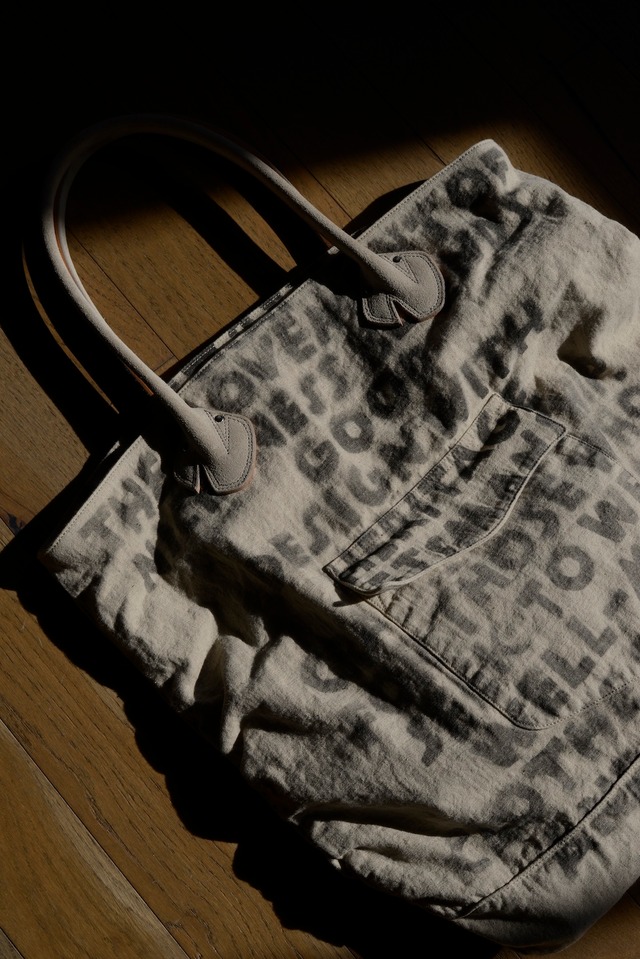 NICENESS / H.APHEX HAND STENCIL NN SHIRRING BAGNATURAL