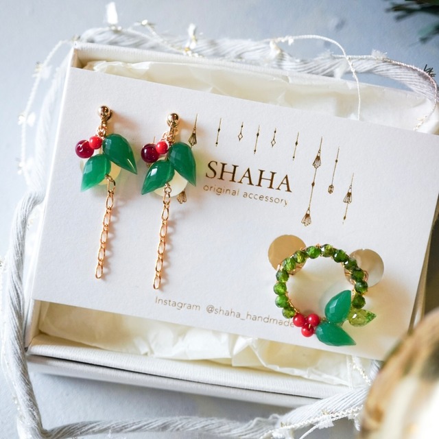 柊アクセサリーホリデーセット｜ブローチ＆イヤーアクセサリー