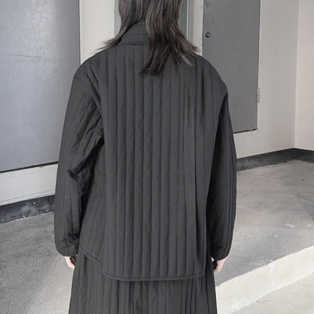 Asymmetric quilted short coat C0756
