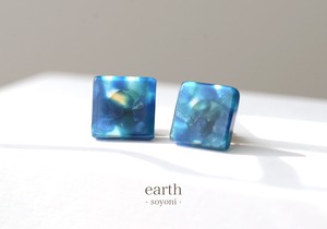 スクエアの一粒ピアス・イヤリング - earth - (sa02_0810)