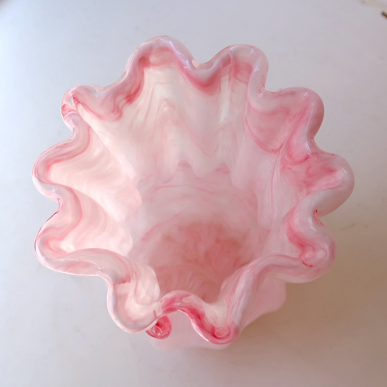 みるくといちごの花瓶