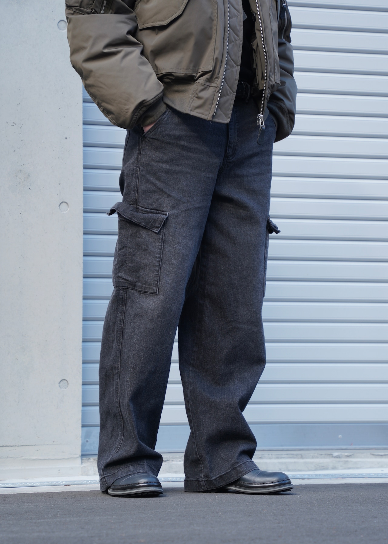 Black cargo denim pants