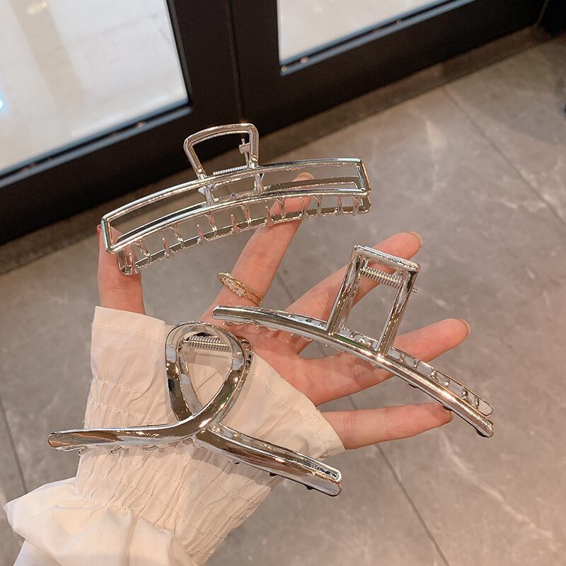 メタルシルバーヘアピン バックヘアアクセサリー 銀 ブラック・アイド・ピーズ14831614564