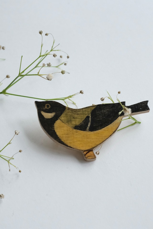 Handmade wooden great tit brooch Handmade wooden great tit brooch