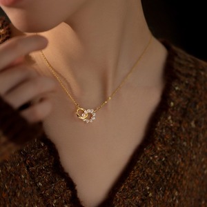 インターロッキングサークルパールネックレス W10331