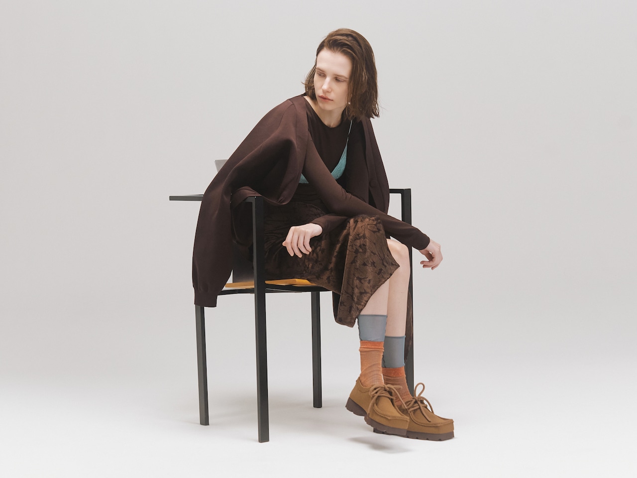 ecopet yarn V-NECK CARDIGAN / BROWN