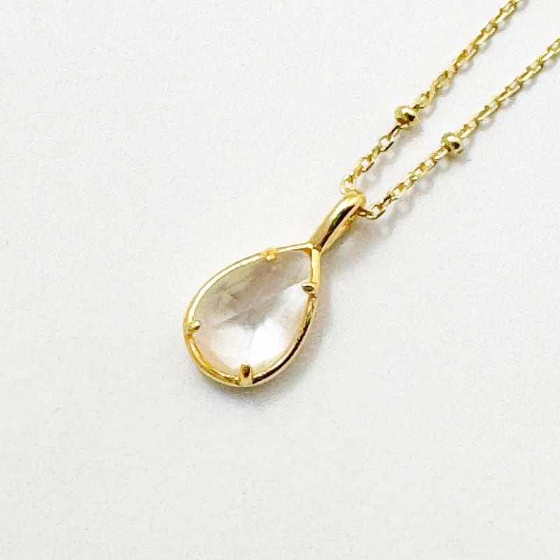 Gold Coating 白蝶貝 and クリスタル ドロップ型ネックレス | 【公式