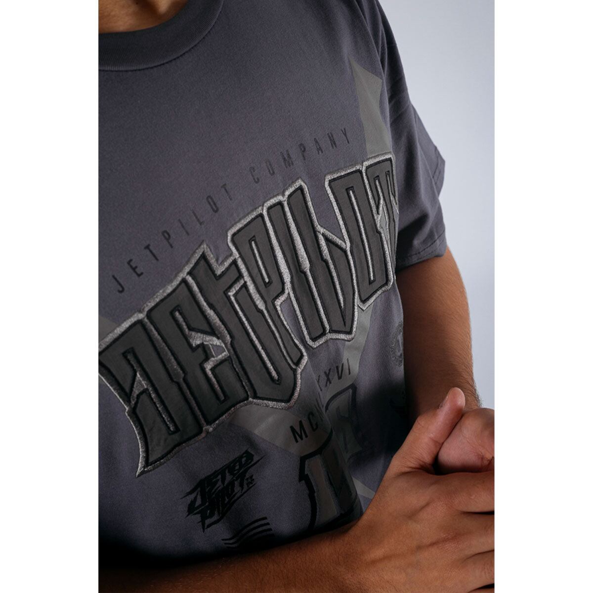レガシー TEE チャコール Tシャツ 半袖 W26604 JETPILOT | JETPILOT