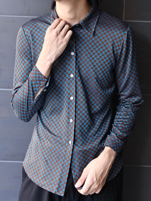 compact-fit all-over print shirt