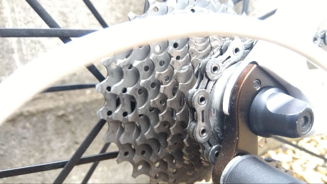 整備済み】PINARELLO フルカーボンロードバイク ROKH 20段変速【送料