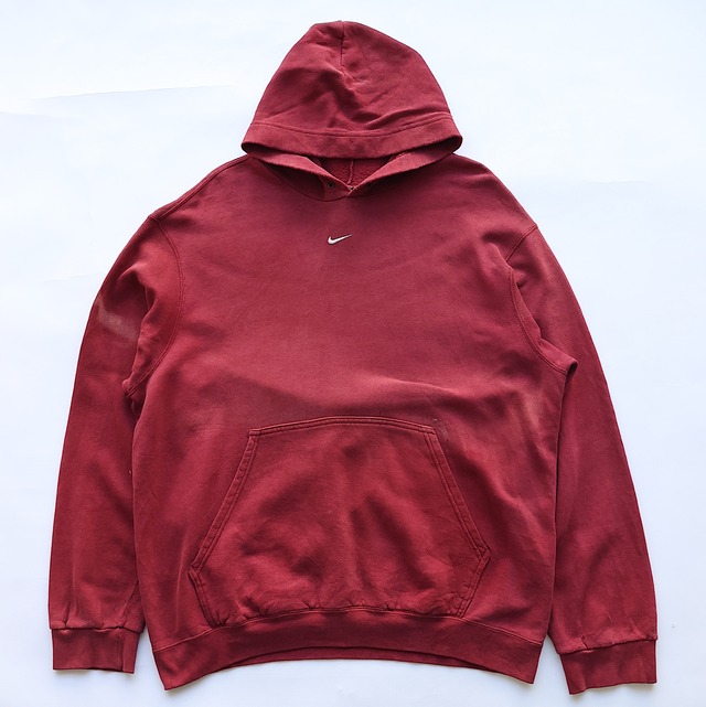 NIKE CENTER SWOOSH HOODIE