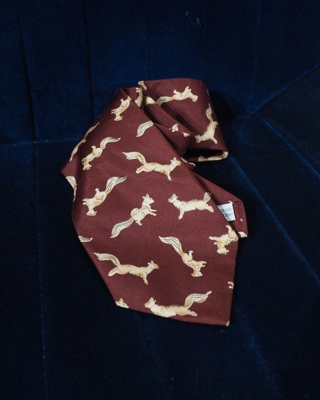 " JIM THOMPSON " Cute Squirrel All Over Pattern Vintage Silk Tie