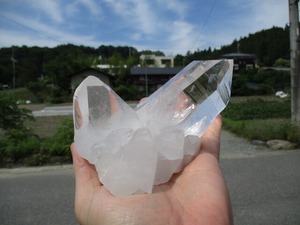 【送料無料】【高品質】ブラジル産水晶クラスター  no.3
