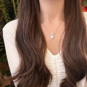 おしゃれ ハート 結び目 キラキラ ネックレス