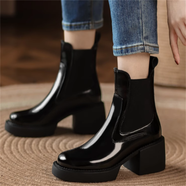 【送料無料】 シューズ 靴 ブーツ レインブーツ ハイヒール 丸トゥ ラウンドトゥ ごつごつ PU フェイクレザー レザー 革 合皮 光沢 つや エレガント 可愛い 大人可愛い きれいめ シンプル カジュアル シック コンサバ 華やか 大人 上品 おしゃれ お洒落 こなれ感 高見え 高級感 無地 春 秋 冬 梅雨 10代 20代 30代 40代 レディース 女性 デート お出かけ 女子会 お呼ばれ 休日 お茶会 授業参観 デイリーユース 普段使い ファッション インスタ映え