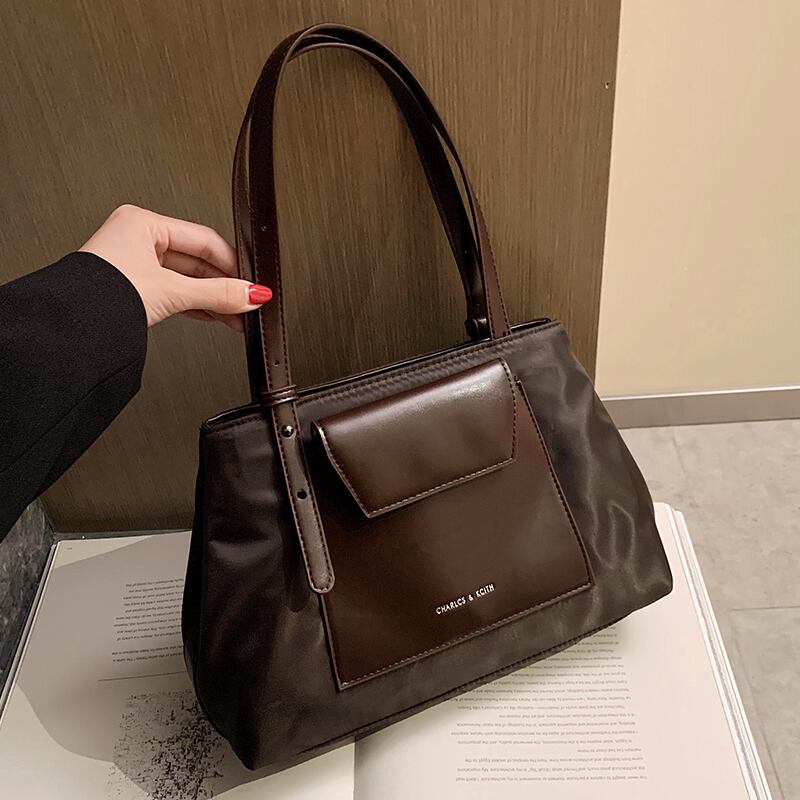 秋冬オールマッチレディーススモールバッグ2020人気の新しい流行のファッションキャンバスバッグネットレッドレトロショルダーハンドバッグ Tiancai_Wing_Bag9962502054