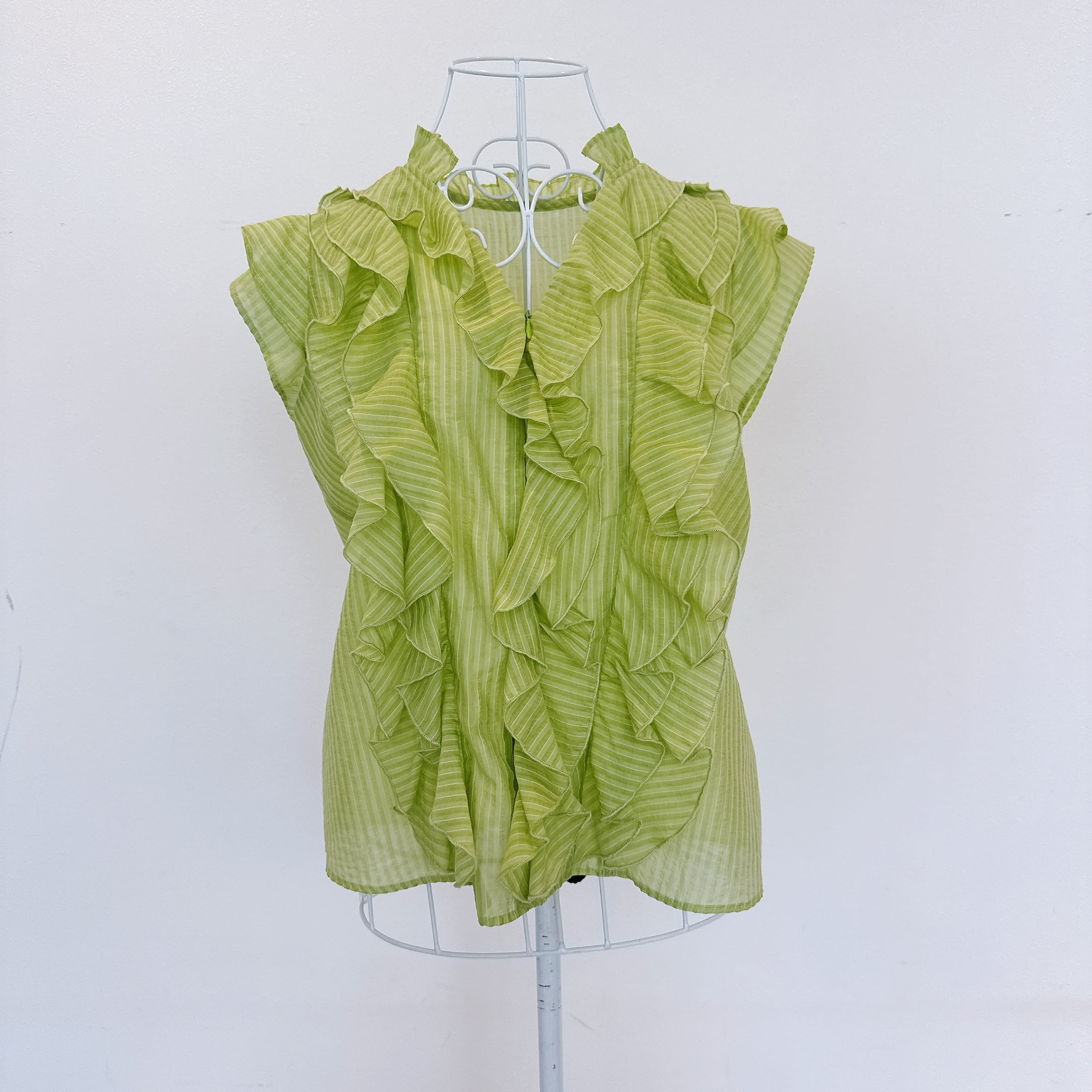 ★店頭受注販売限定★Mia Asterismフロントフリル デザインブラウス【1624695】