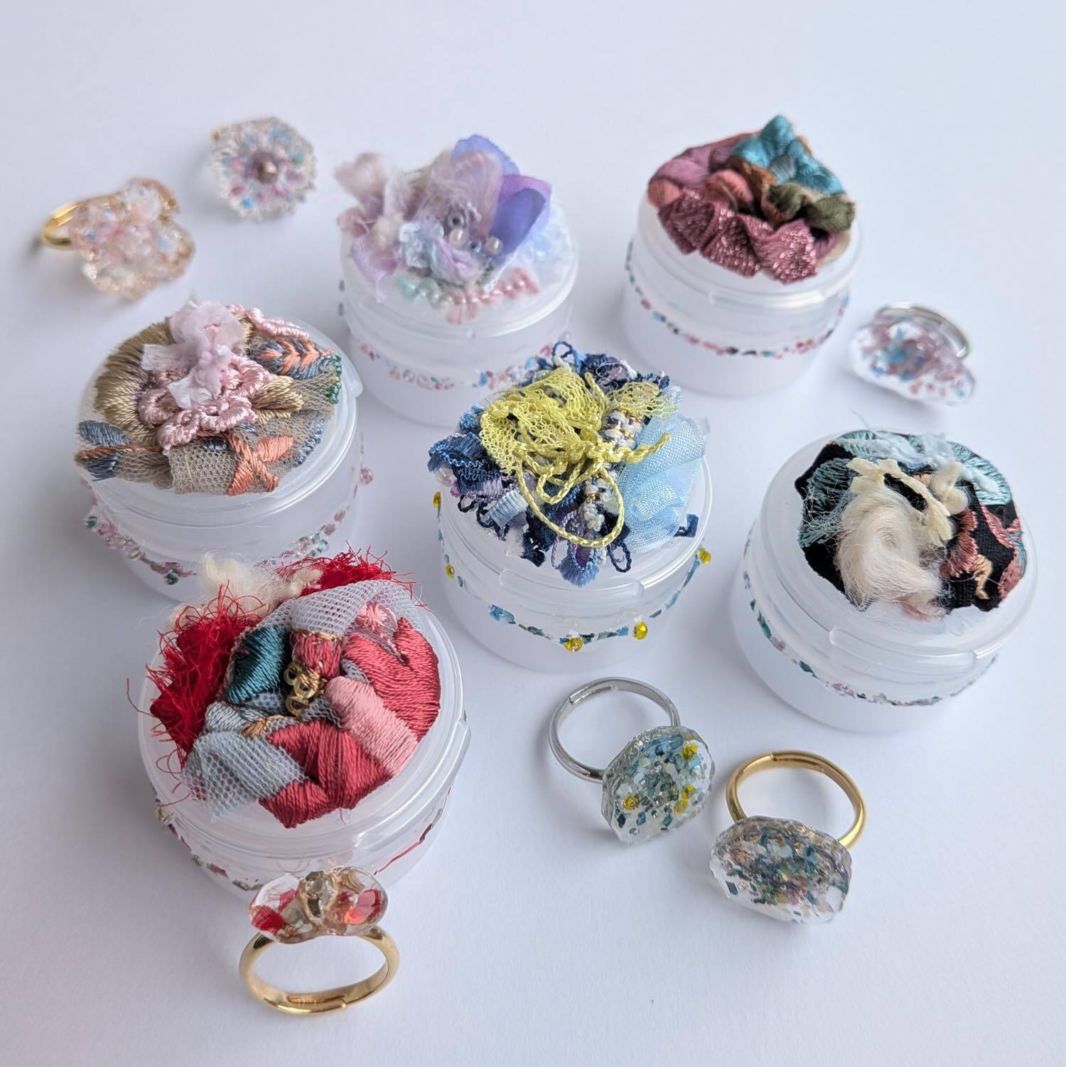 idee de tissu リングinデコレーションケース