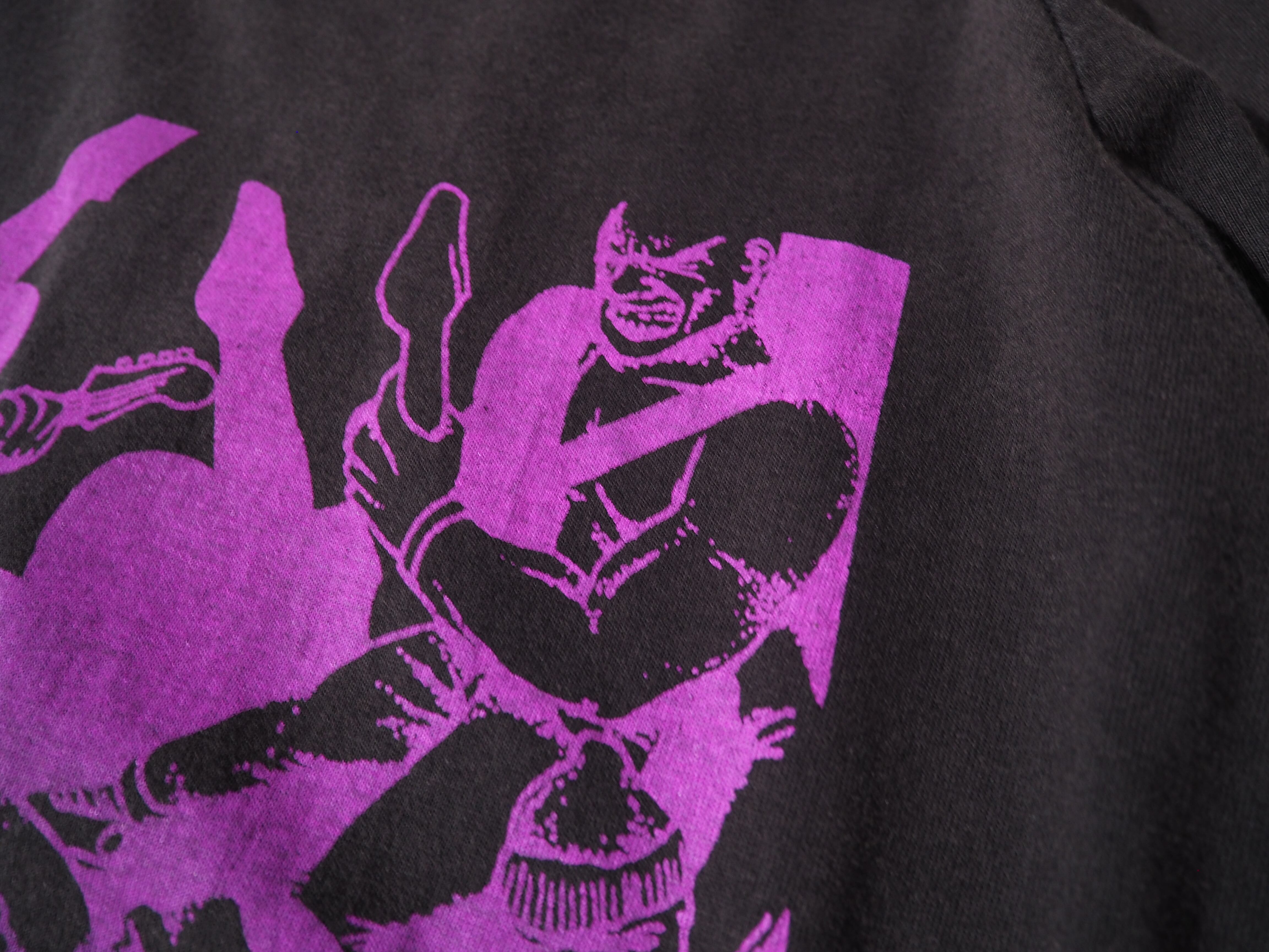 Low vision fade discoloration aging printed tee