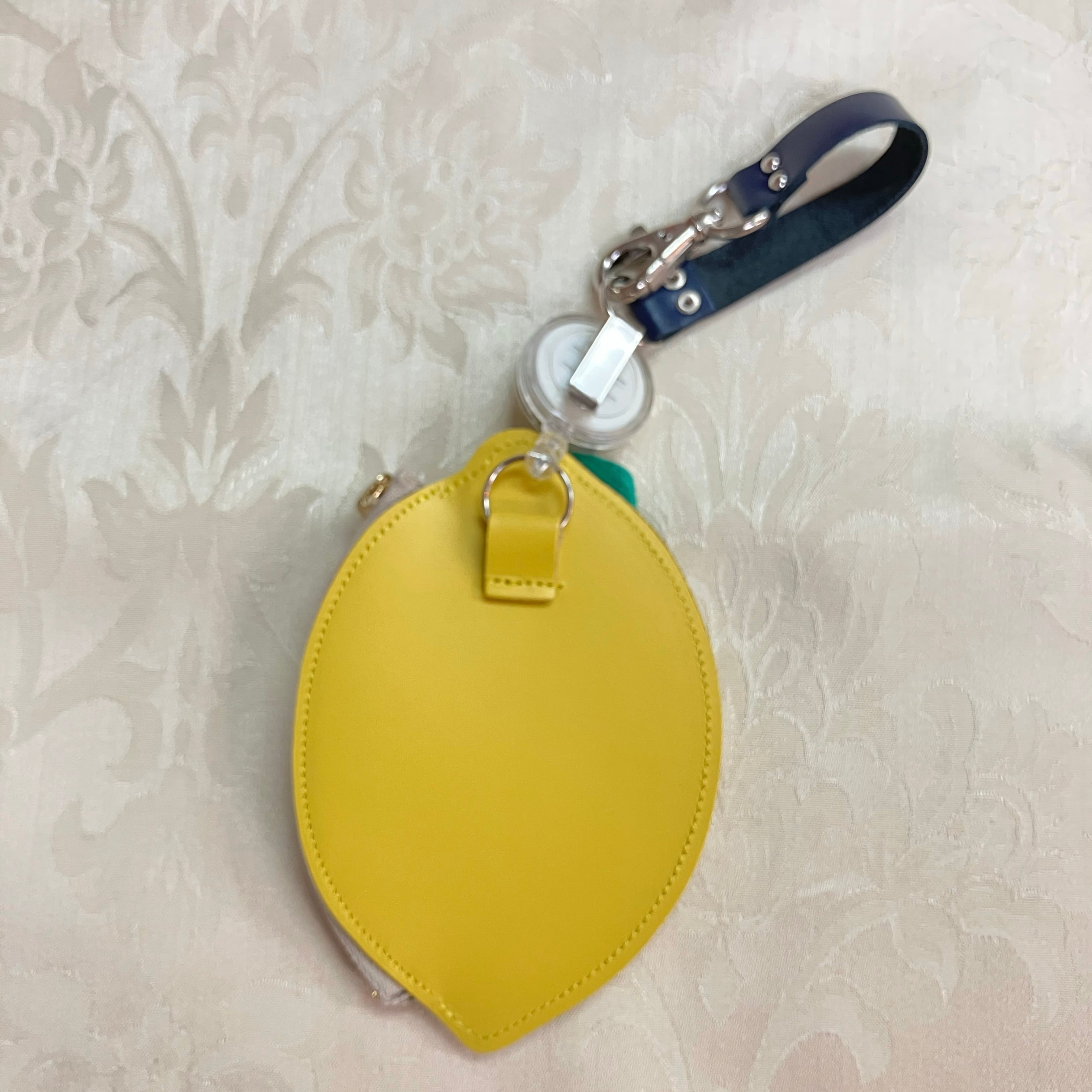 IBIZA レモン型ケース 52493-085-YE_m2_1024x.jpg?v=