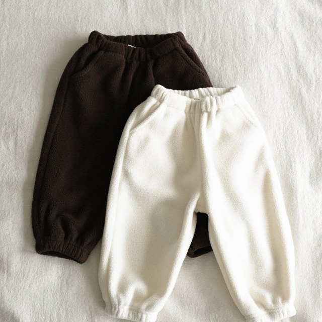 《予約》the beige ¨ fleece jogger pants