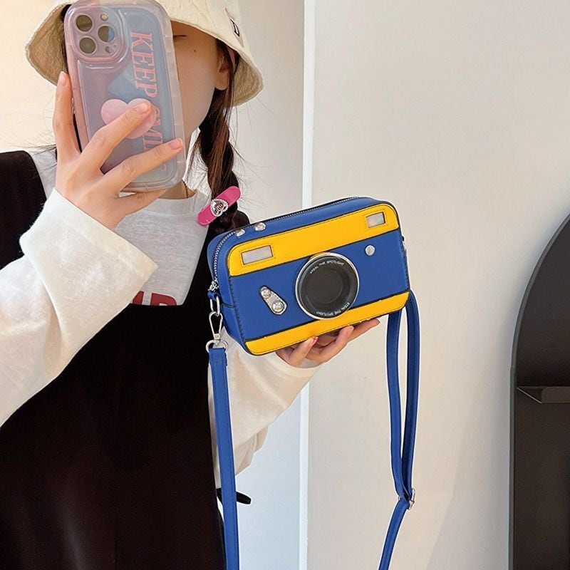 ショルダークロスボディバッグ カメラ型 青 黒 白 シルバー ゴールド