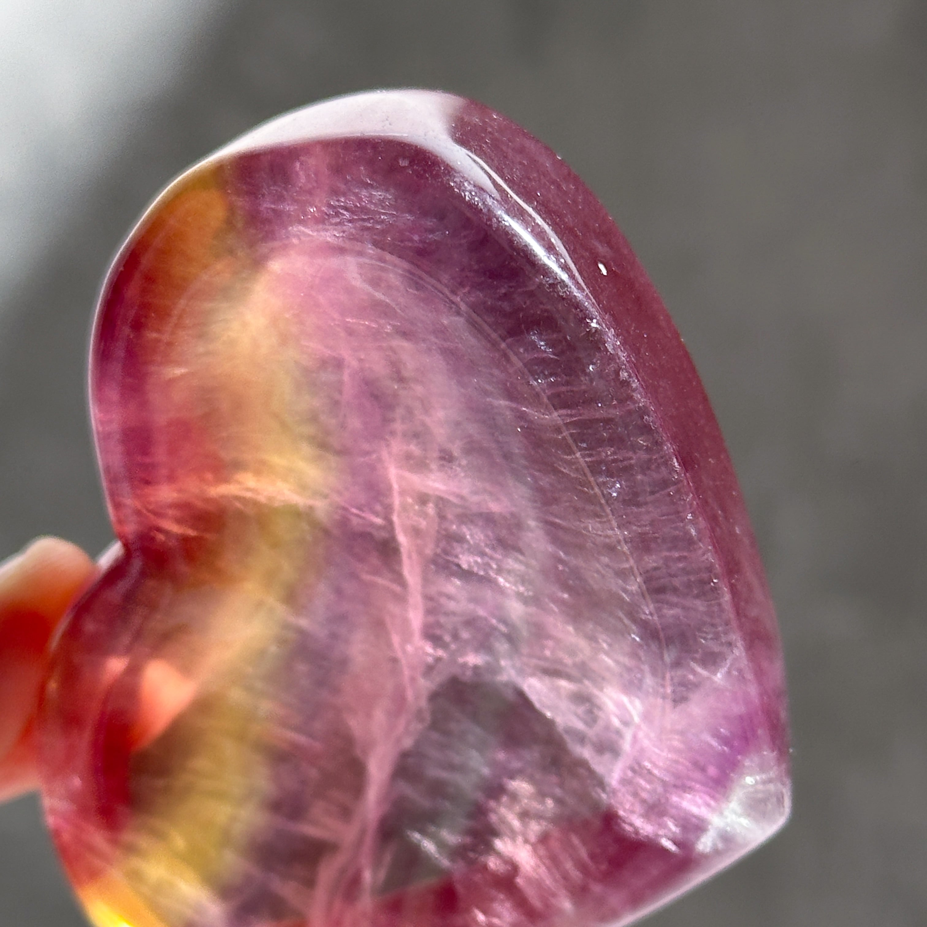 レインボーフローライトハート型のうつわ02◇ RainbowFluorite
