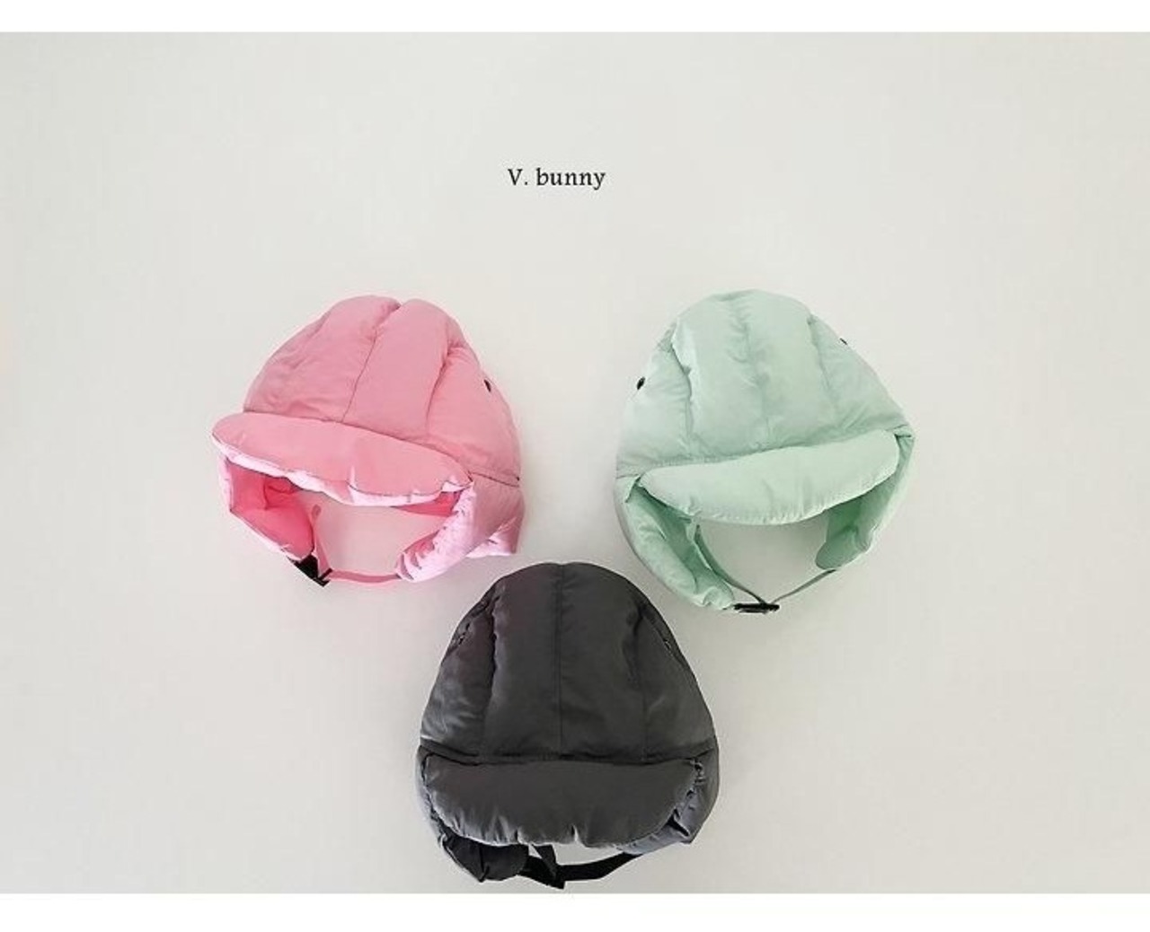 韓国子供服 / 26winter / VANILLA BUNNY / エンボスキャップ / キッズ / 冬服 *FREE*