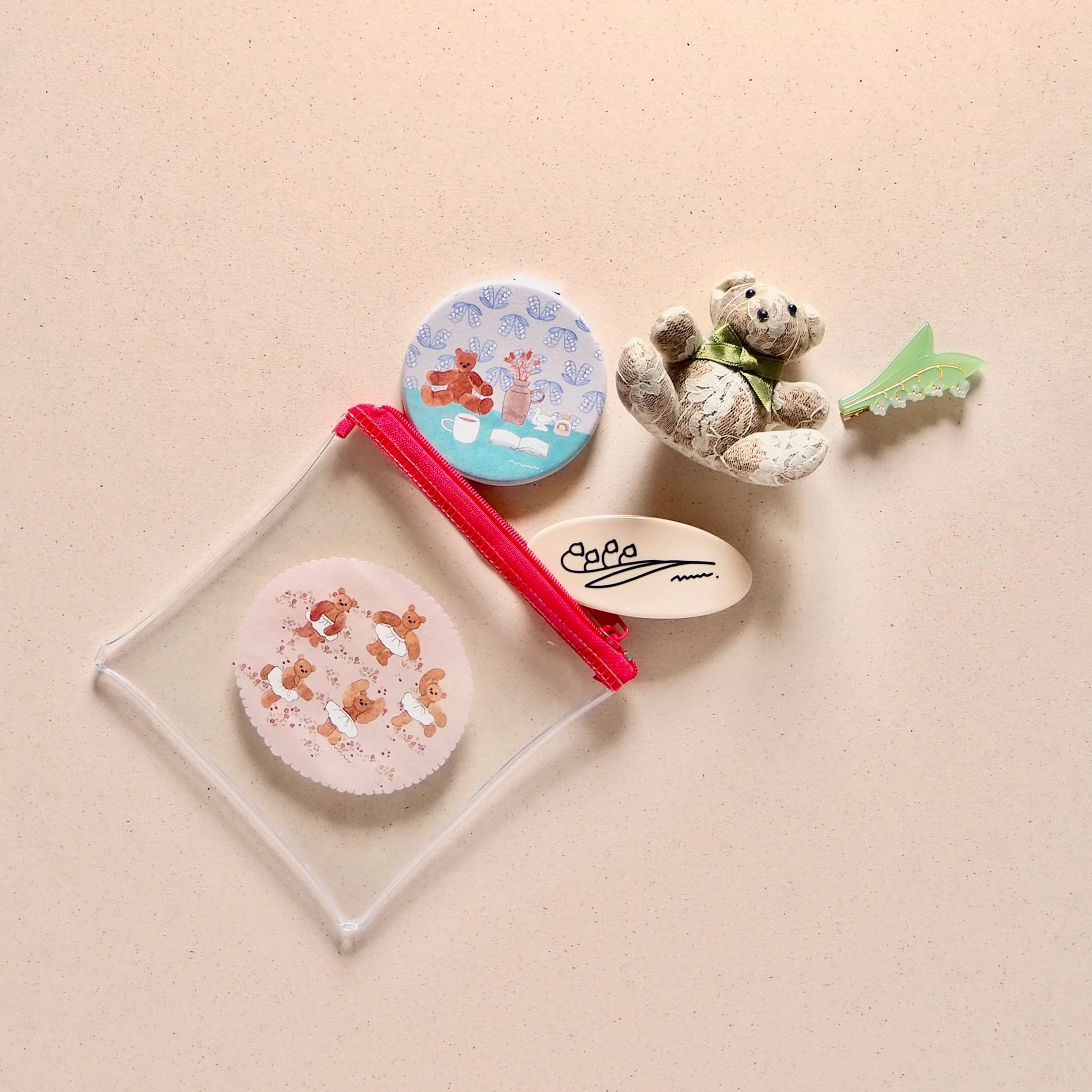 her compact mirror