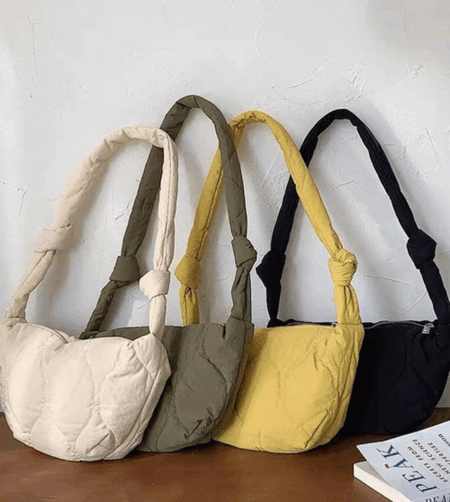 送料無料♡新作バッグ ふわふわ 大きめ バッグ キルティング ショルダーバッグ 大容量 可愛い 韓国ファッション 韓国風（DM0445）