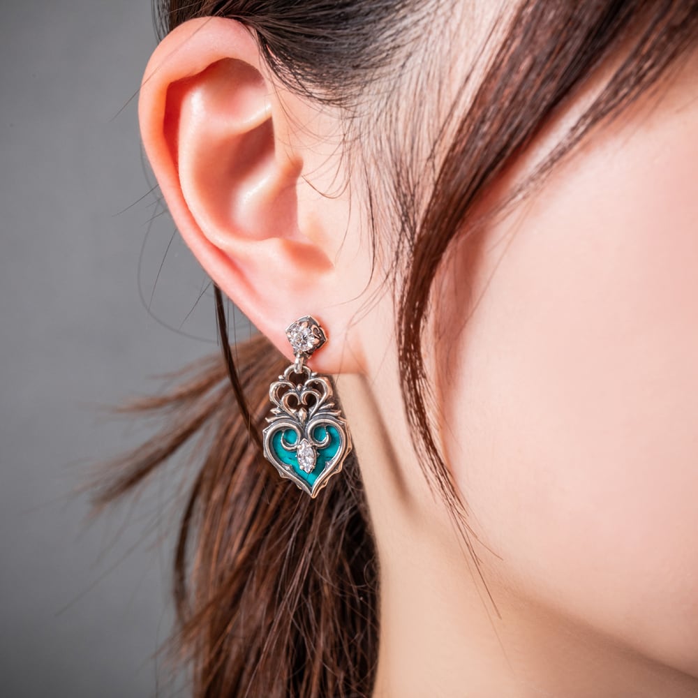 ハートオブジオーシャンピアス 片耳用 AKE0119 Heart of the ocean