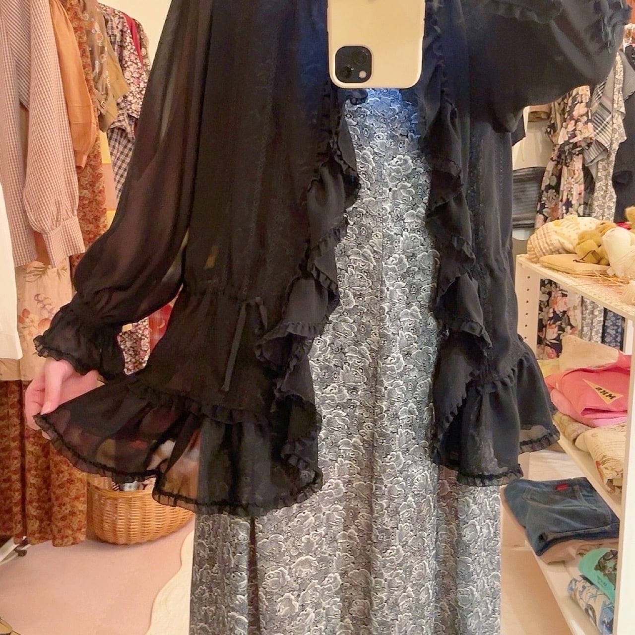 black ribbon frill lace blouse