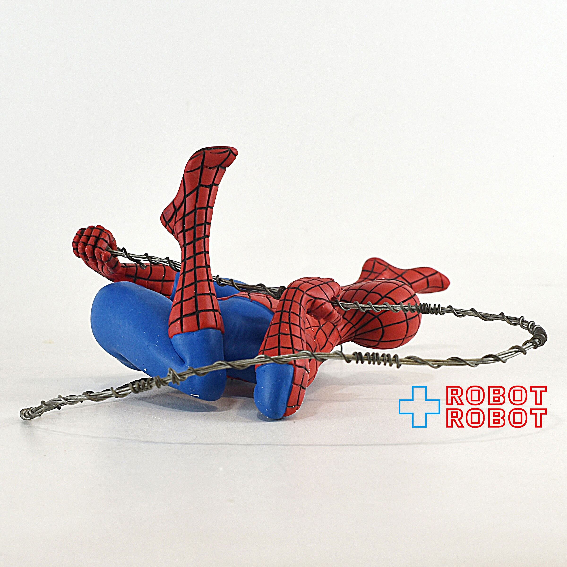アタカス社 マーベル スパイダーマン コールドキャスト スタチュー 箱