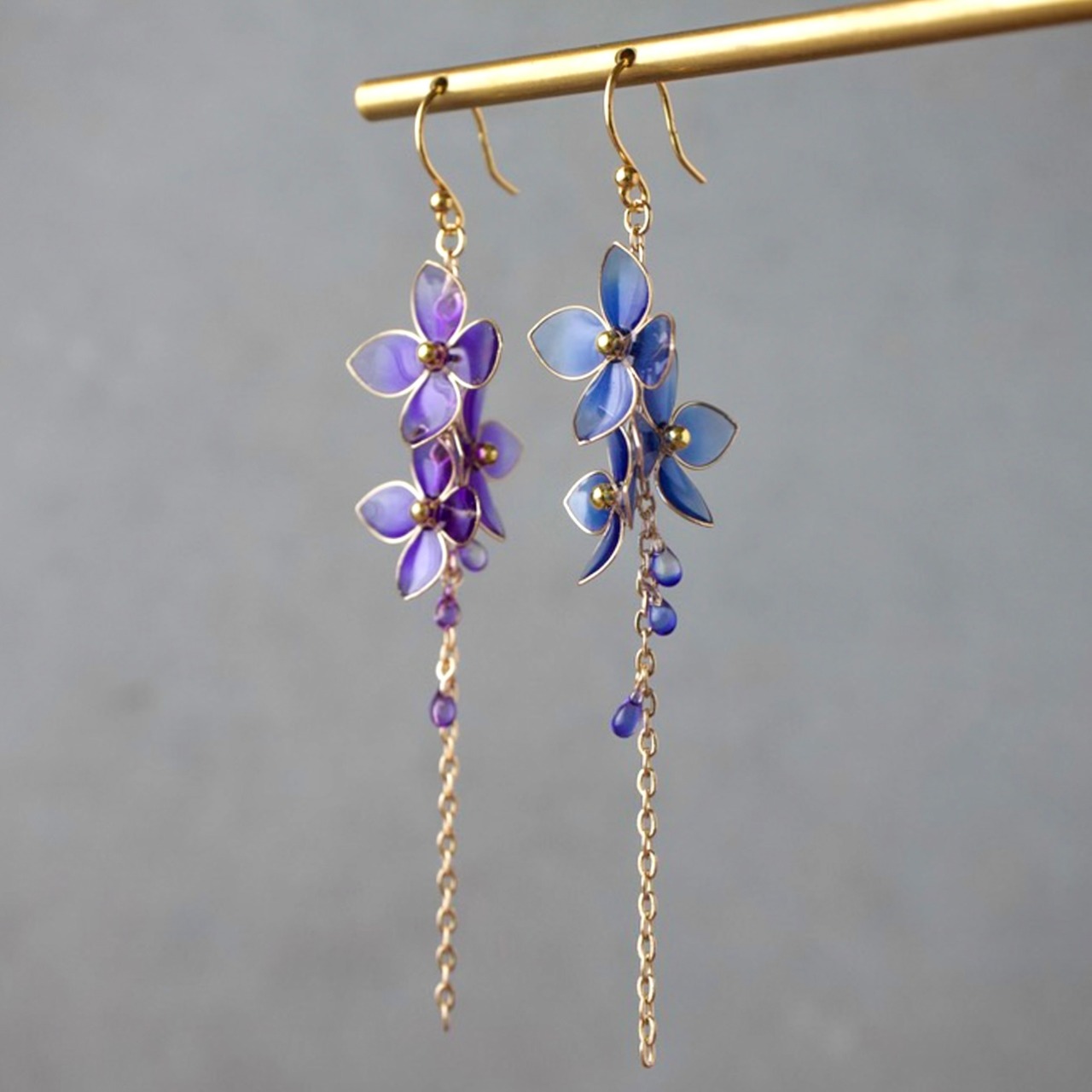露滴る紫陽花 | Hydrangea Earrings