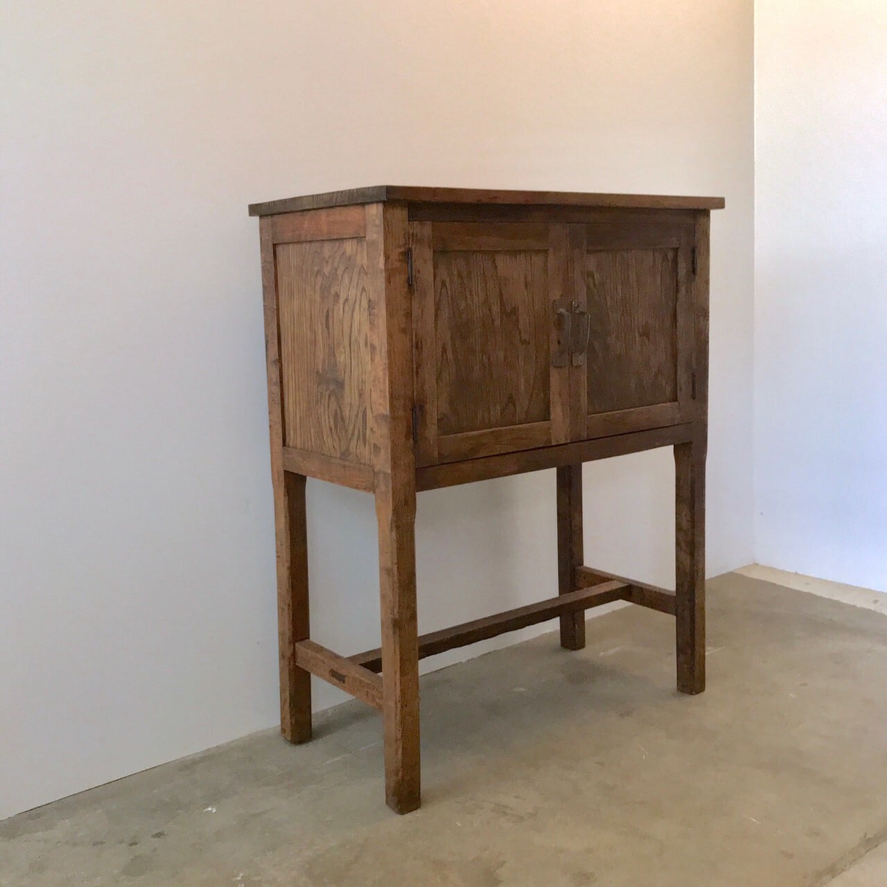 キャビネット　古家具