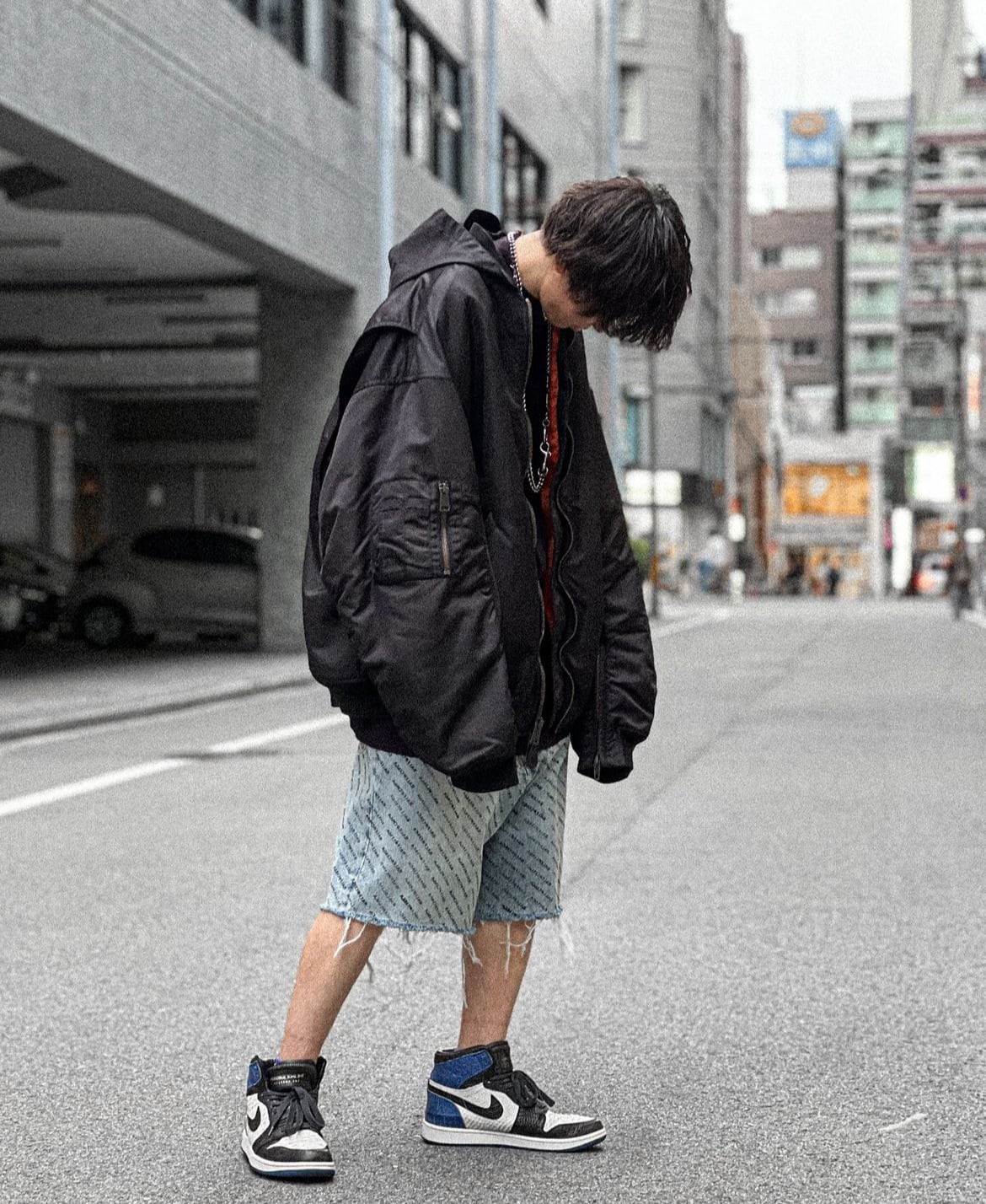 BALENCIAGA】Light Hooded Bomber(BLACK) | AYIN BALENCIAGA】Light Hooded Bomber(BLACK) | AYIN