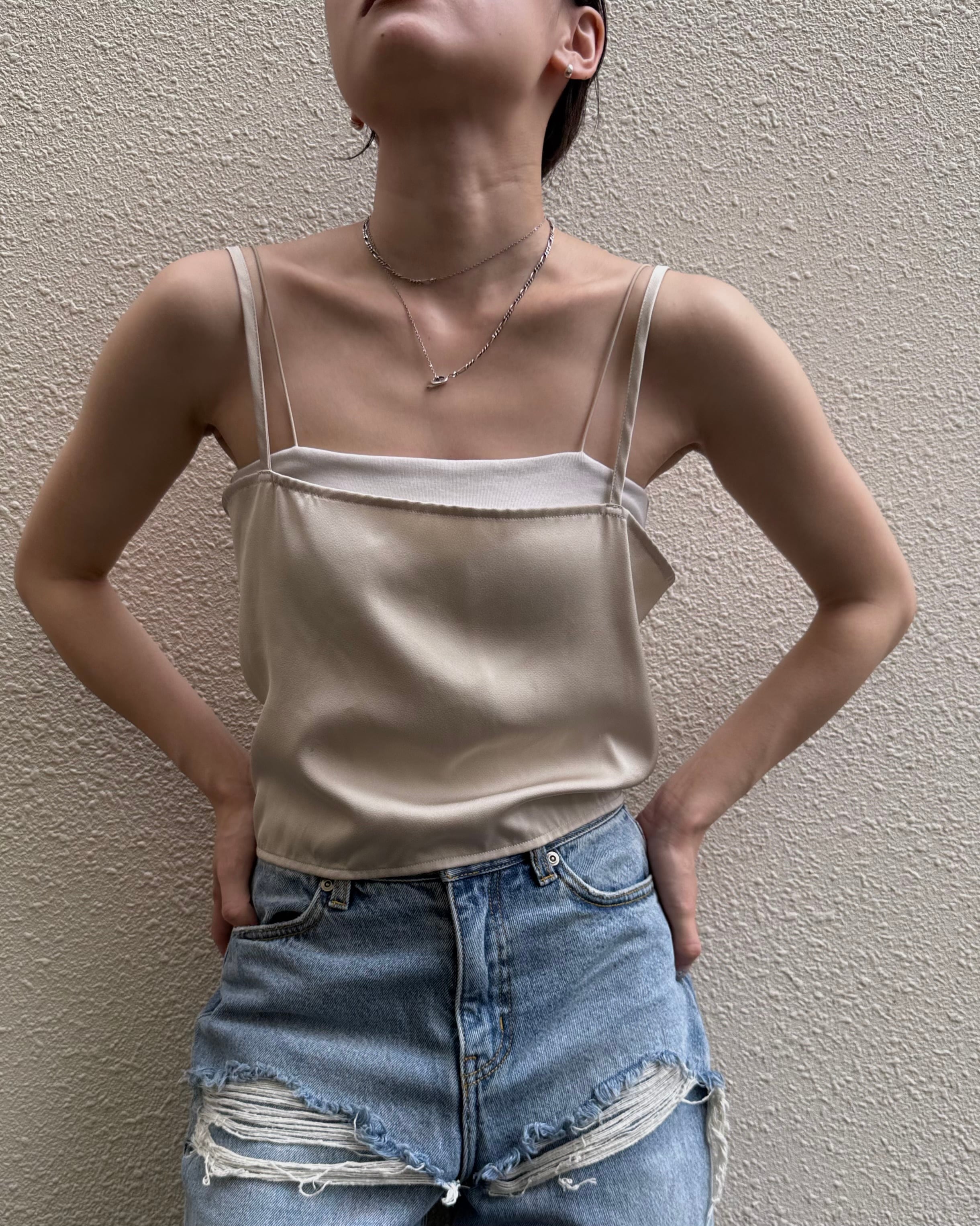 back cross satin camisole | quūi