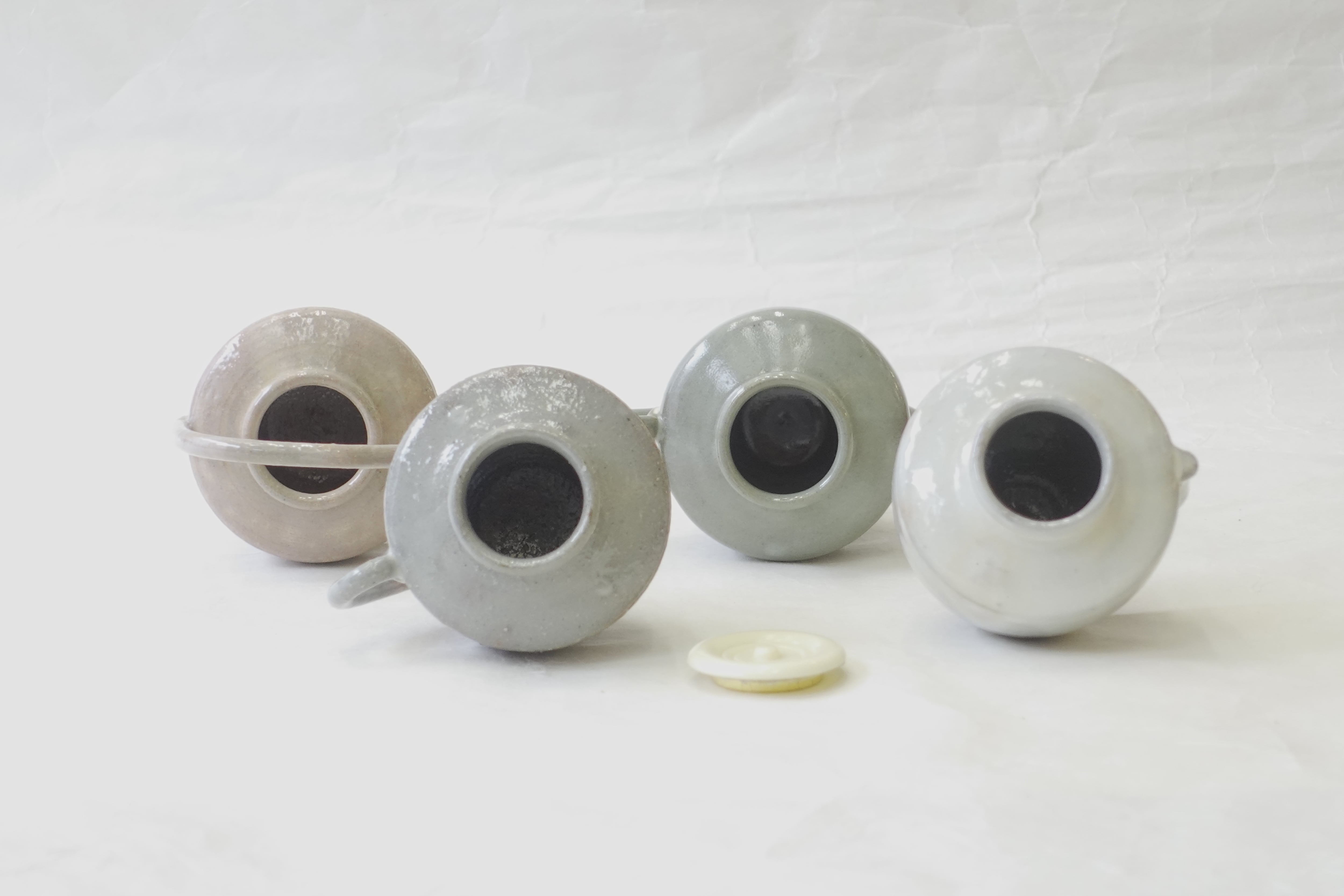 清水焼 水出宋絢（みずいでそうけい）作 色変わり 四滴（してき）茶入