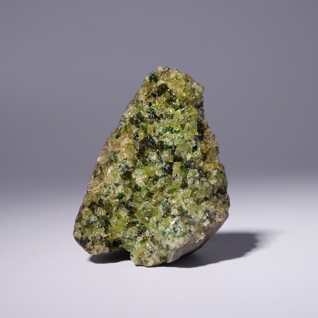 ペリドット オリビン カンラン石【2】/ 原石 標本 | ariife.公式