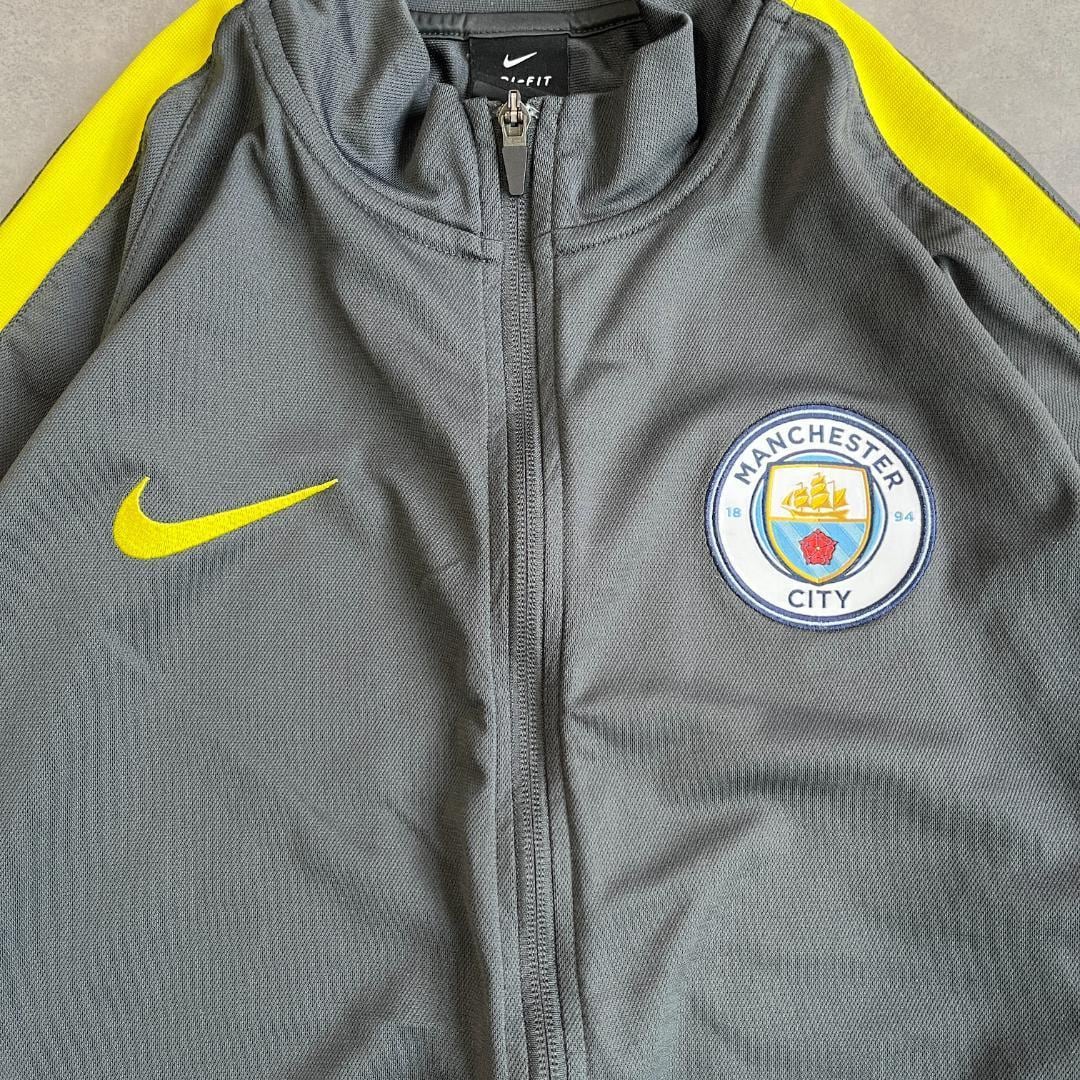 ナイキ マンチェスターシティー トラックジャケット サッカー L 16118 ナイキ マンチェスターシティー トラックジャケット サッカー L 16118