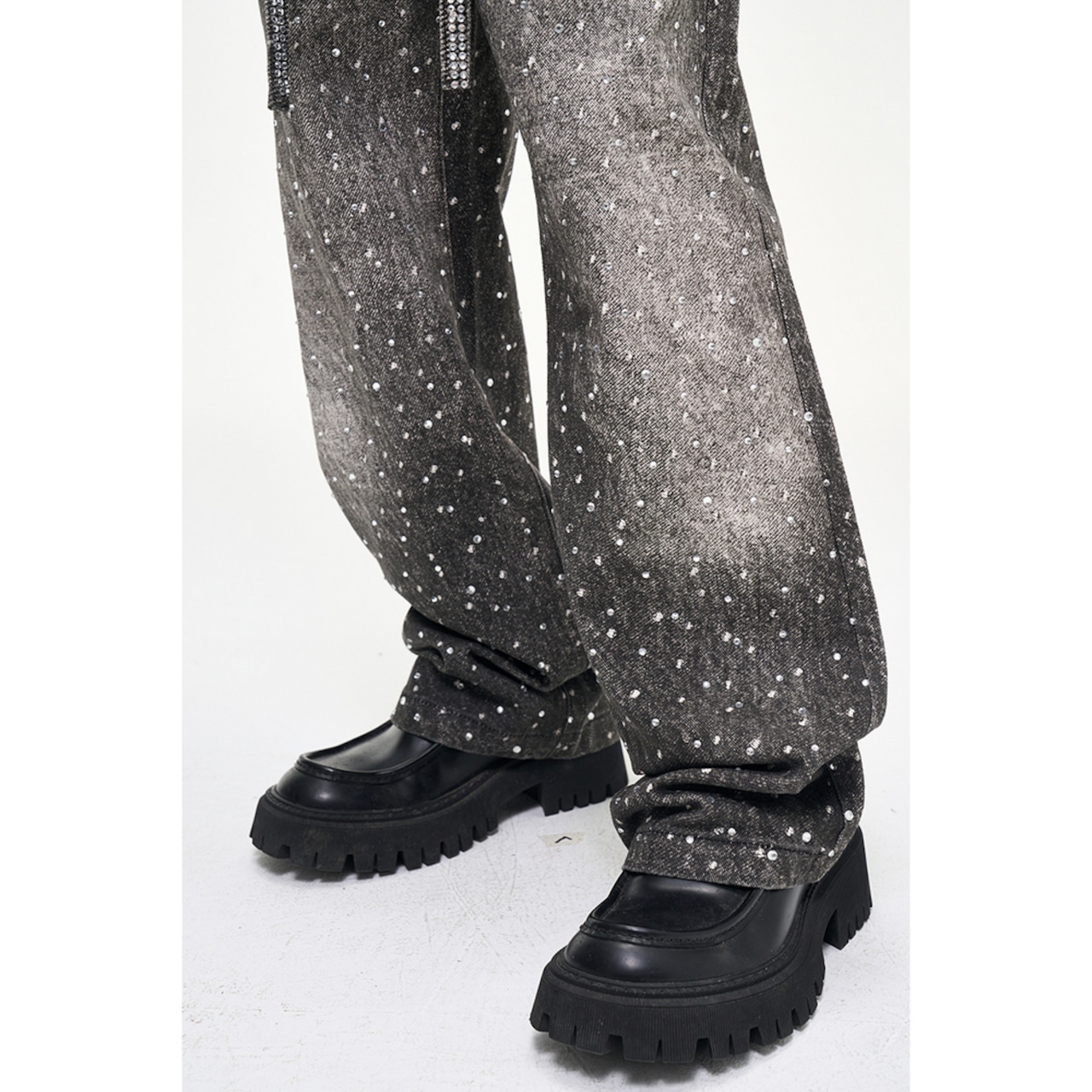 VIBE ストリート ダイヤ デニムパンツ P349